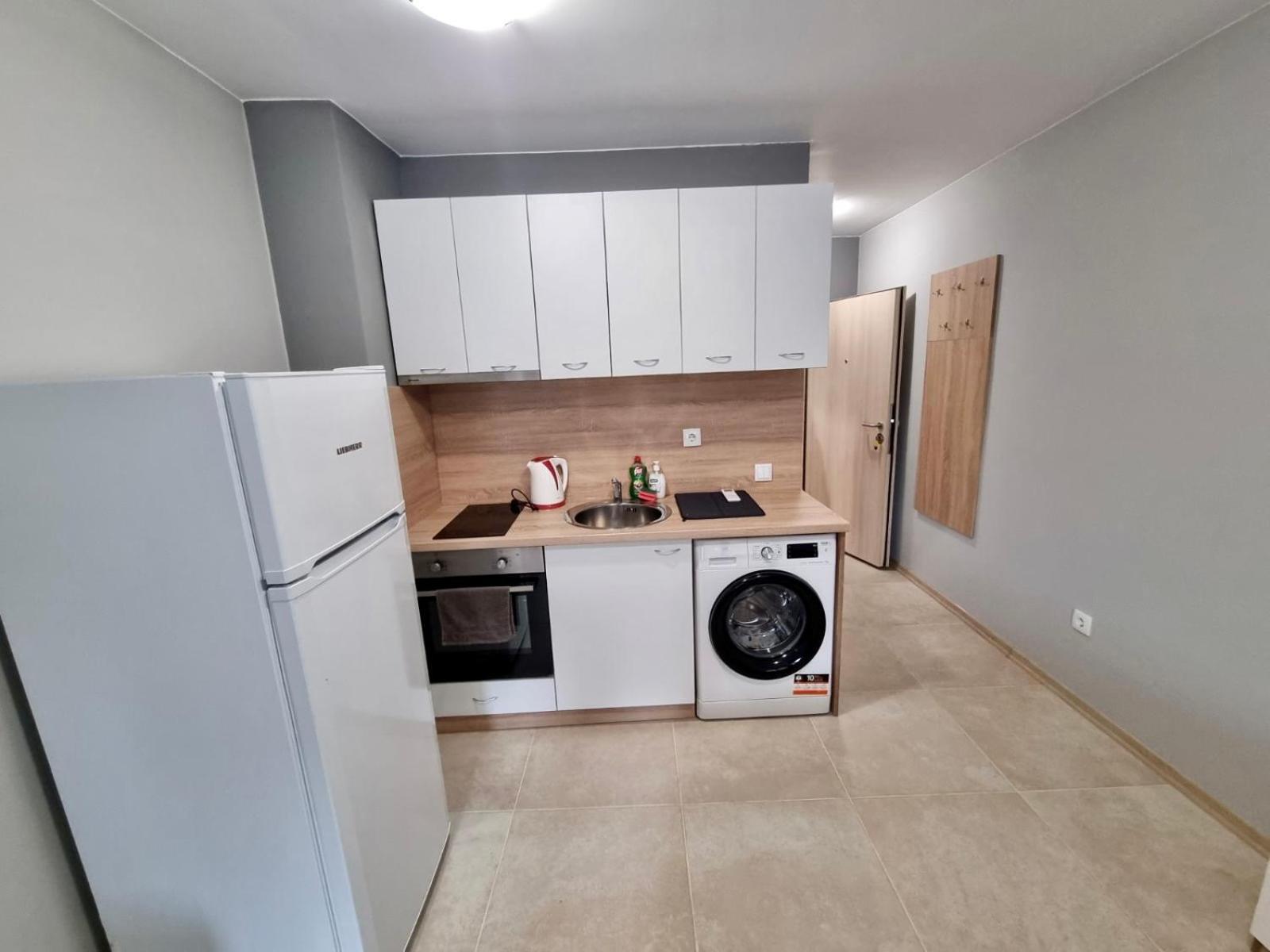 Best Family Apartments & Private Parking Sofya Dış mekan fotoğraf