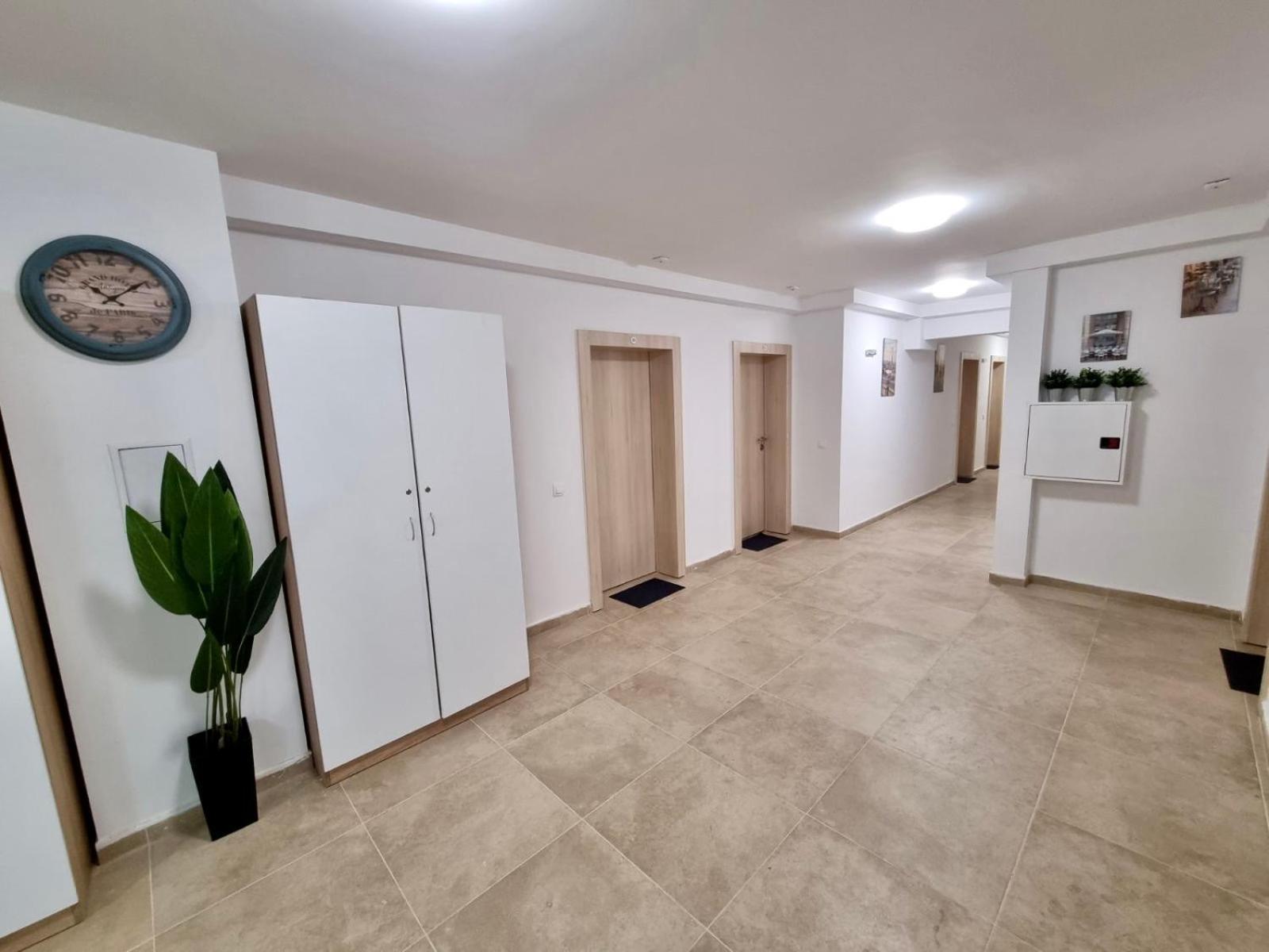 Best Family Apartments & Private Parking Sofya Dış mekan fotoğraf